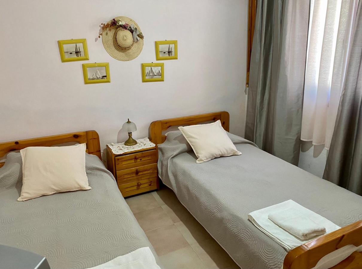 Pitsa'S Rooms Tsonia Екстер'єр фото